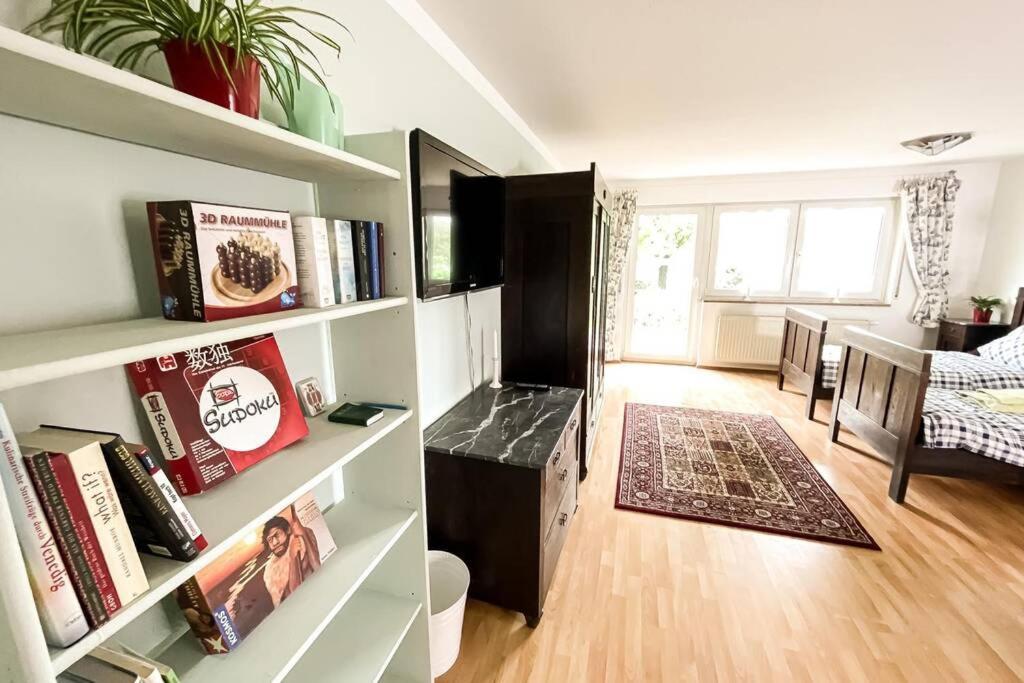 Apartment am Auensee mit großer Terrasse, Grill und Privat-Parkplatz Leipzig Exterior foto